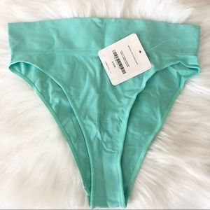🔥✨SALE✨NWT High-Waisted Brief
